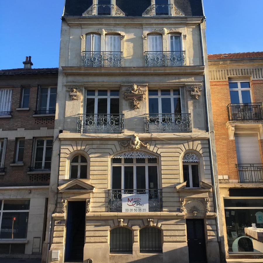 Le Clovis Suites Spa Sauna Reims Eksteriør bilde